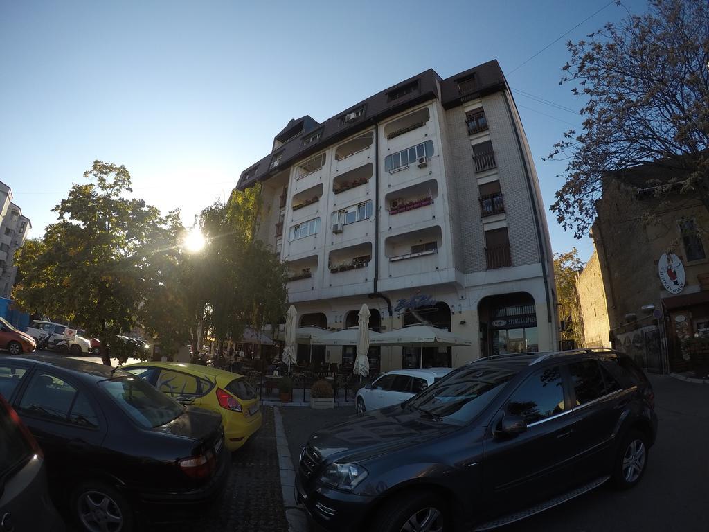 Violet Star Apartment Novi Sad Luaran gambar